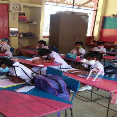  සිසුන වැඩසටහන්